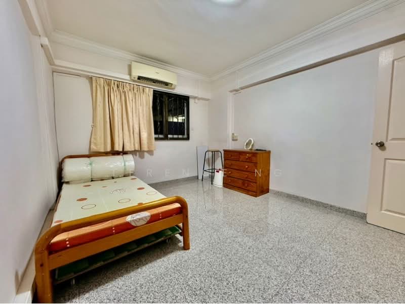 412 Pandan Gardens, 412 Pandan Gardens, 1 Bedroom, 150 sqft, HDB Flat For Rent, by Terence Ng, 500240708 - PropertyGuru.com.sg