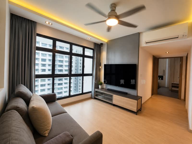 419A Northshore Drive, 419A Northshore Drive, 3 Bedrooms, 1,012 sqft, HDB Flat For Sale, by Ken Bong 黄慧锋, 500240709 - Living Room - PropertyGuru.com.sg