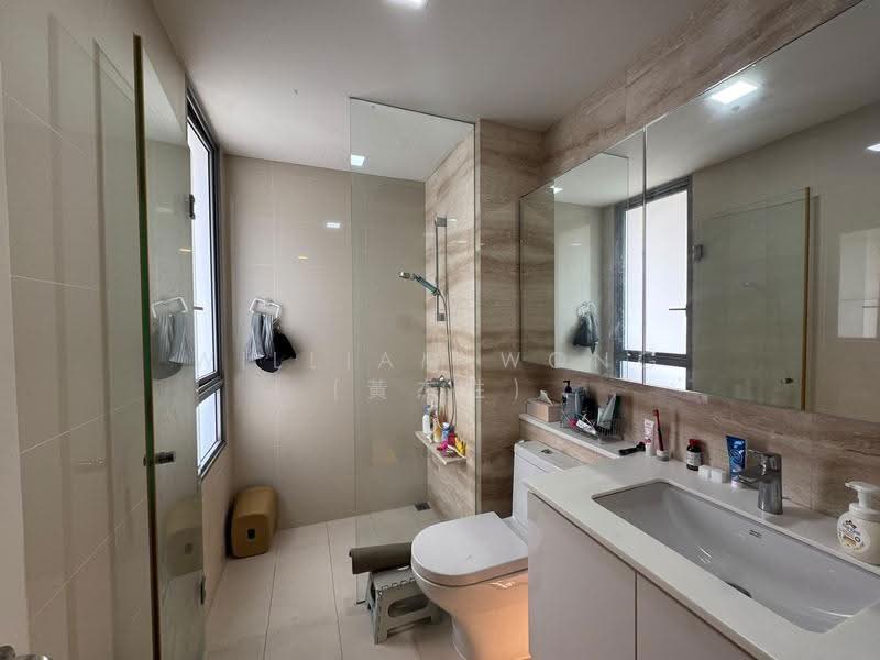 Bedok Residences, 16 Bedok North Drive, Bedok / Upper East Coast, 3 Bedrooms, 1,098 sqft, Condominium For Sale, by William Wong (黃杰胜), 500240723 - Bathroom - PropertyGuru.com.sg