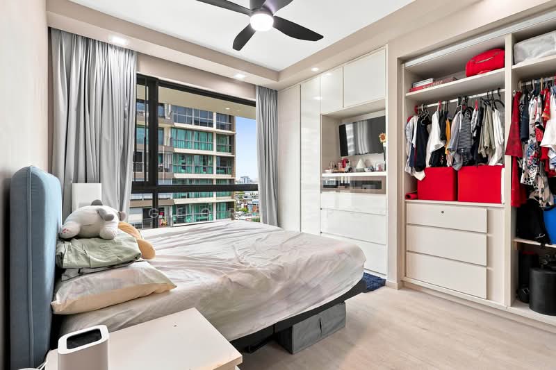 The Topiary, 11 Fernvale Lane, 3 Bedrooms, 1,087 sqft, Condominium For Sale, by George Poo, 500240724 - Bedroom - PropertyGuru.com.sg