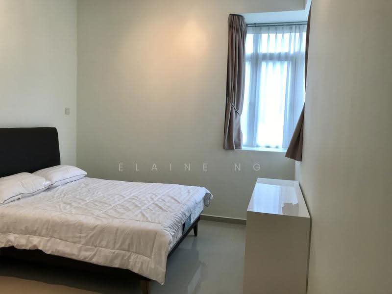Robertson 100, 100 Robertson Quay, Orchard / River Valley, 1 Bedroom, 678 sqft, Condominium For Rent, by Elaine Ng, 500240734 - Bedroom - PropertyGuru.com.sg