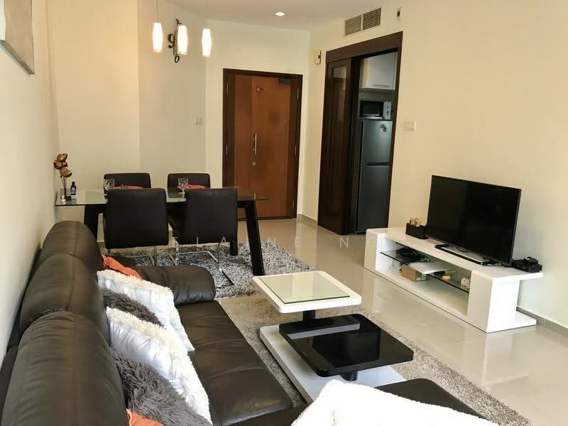 Robertson 100, 100 Robertson Quay, Orchard / River Valley, 1 Bedroom, 678 sqft, Condominium For Rent, by Elaine Ng, 500240734 - Living Room - PropertyGuru.com.sg