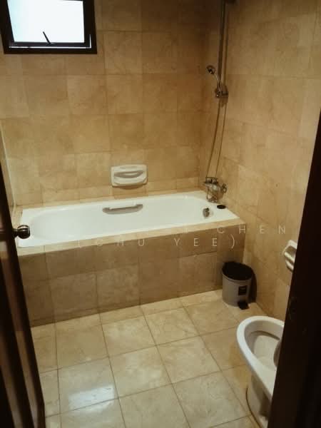 Seletaris, 505 Sembawang Road, 2 Bedrooms, 1,206 sqft, Condominium For Sale, by Huang Pei Chen (Chu Yee), 500240737 - Bathroom - PropertyGuru.com.sg