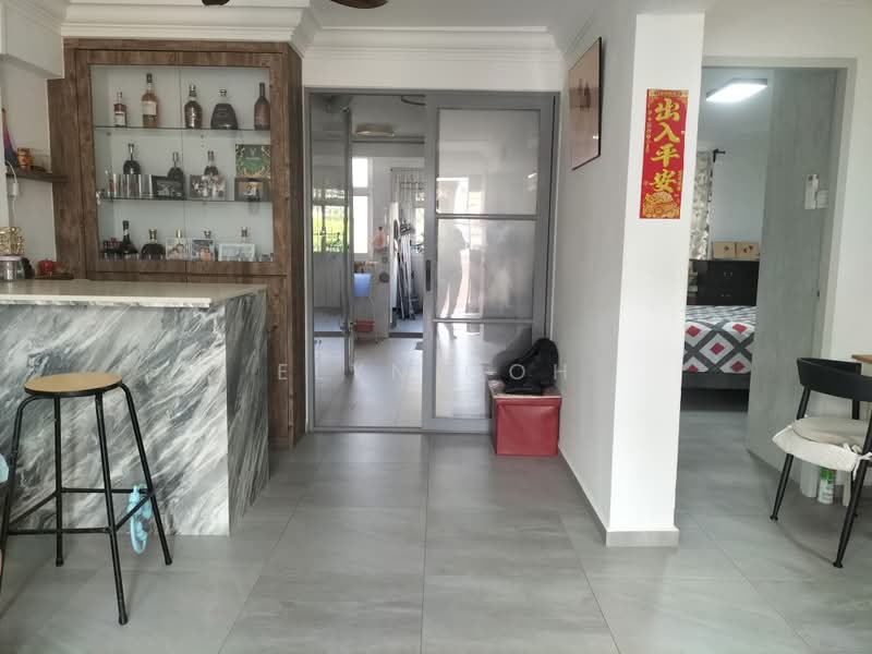 69 Lorong 4 Toa Payoh, 69 Lorong 4 Toa Payoh, 2 Bedrooms, 667 sqft, HDB Flat For Rent, by Elyn Goh, 500240757 - Living Room - PropertyGuru.com.sg