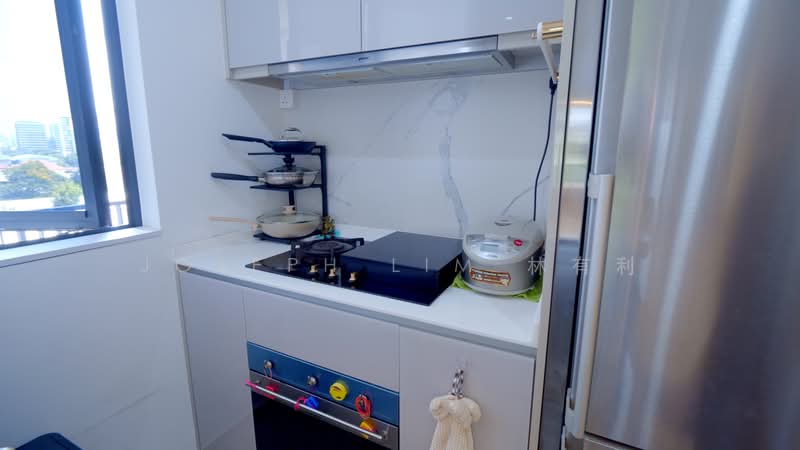 Parc Esta, 822 Sims Avenue, 3 Bedrooms, 1,001 sqft, Condominium For Sale, by Joseph Lim 林有利, 500240771 - Kitchen - PropertyGuru.com.sg