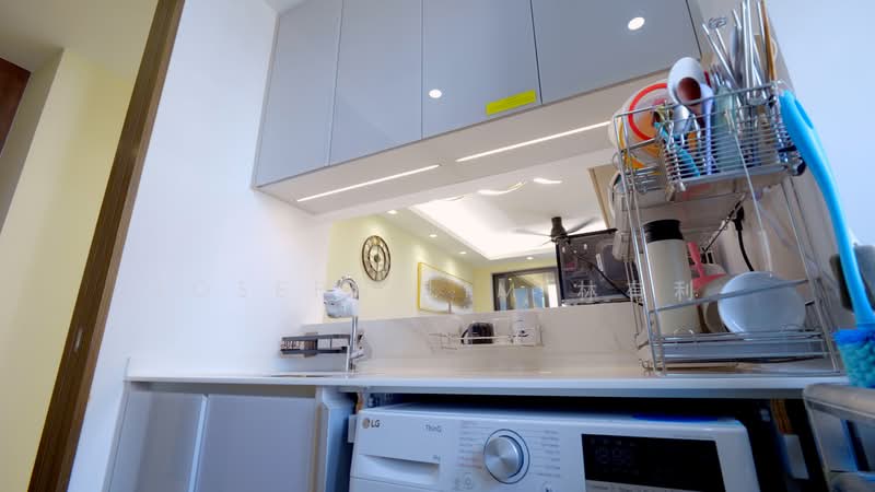 Parc Esta, 822 Sims Avenue, 3 Bedrooms, 1,001 sqft, Condominium For Sale, by Joseph Lim 林有利, 500240771 - Kitchen - PropertyGuru.com.sg