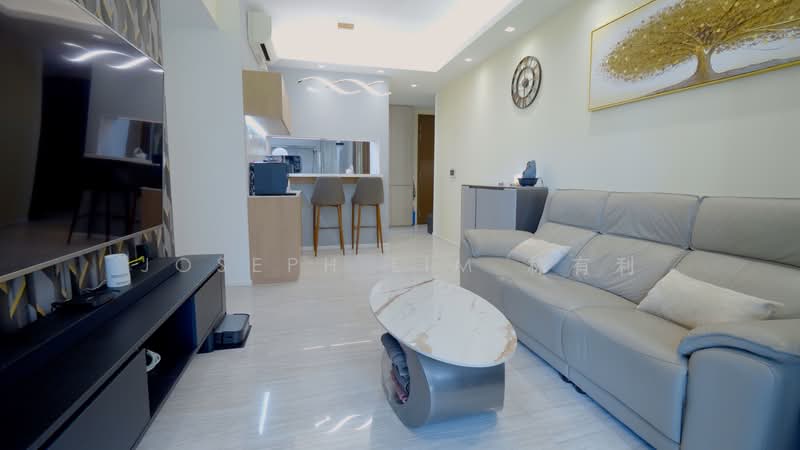 Parc Esta, 822 Sims Avenue, 3 Bedrooms, 1,001 sqft, Condominium For Sale, by Joseph Lim 林有利, 500240771 - Living Room - PropertyGuru.com.sg