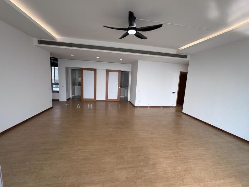 Clover By The Park, 2 Bishan Street 25, 5 Bedrooms, 3,465 sqft, Condominium For Rent, by Tan Li Leng, 500240779 - Living Room - PropertyGuru.com.sg