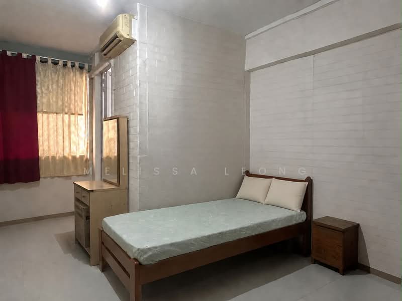 4 Toh Yi Drive, 4 Toh Yi Drive, 4 Bedrooms, 1,313 sqft, HDB Flat For Sale, by Melissa Leong, 500240798 - Master Bedroom - PropertyGuru.com.sg