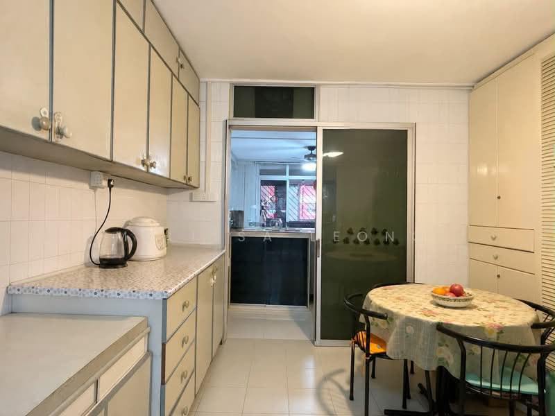 4 Toh Yi Drive, 4 Toh Yi Drive, 4 Bedrooms, 1,313 sqft, HDB Flat For Sale, by Melissa Leong, 500240798 - Kitchen - PropertyGuru.com.sg