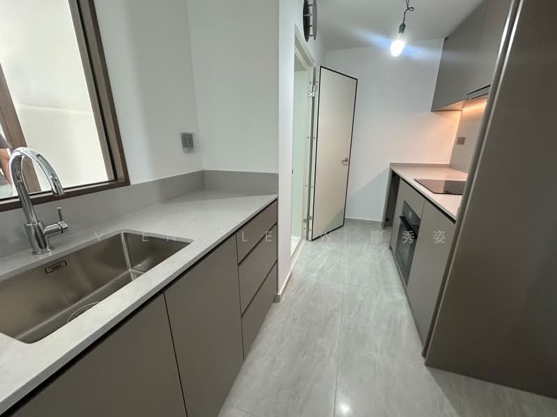 Terra Hill, 18 Yew Siang Road, 4 Bedrooms, 1,830 sqft, Condominium For Sale, by Vienn Leow 廖秀姿, 500240808 - Kitchen - PropertyGuru.com.sg