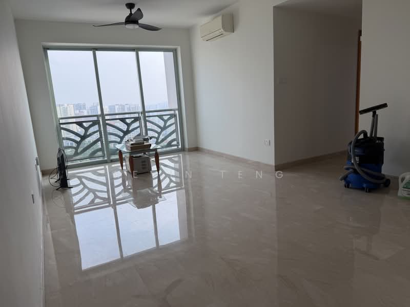 Guilin View, 26 Bukit Batok Street 52, 2 Bedrooms, 839 sqft, Condominium For Rent, by Kevin Teng, 500240809 - Living Room - PropertyGuru.com.sg