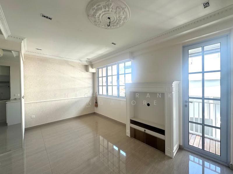 Suites@Braddell, 56 Braddell Road, Macpherson / Potong Pasir, 1 Bedroom, 420 sqft, Apartment For Sale, by GWEN LIM, 500240834 - Living Room - PropertyGuru.com.sg