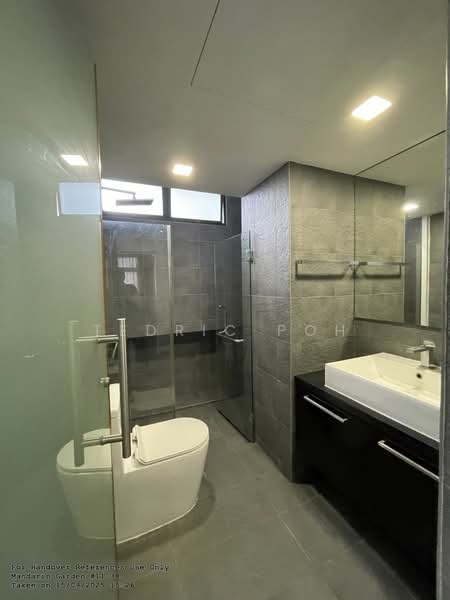 Mandarin Gardens, 5 Siglap Road, 2 Bedrooms, 829 sqft, Condominium For Rent, by Tedric Poh, 500240838 - Bathroom - PropertyGuru.com.sg