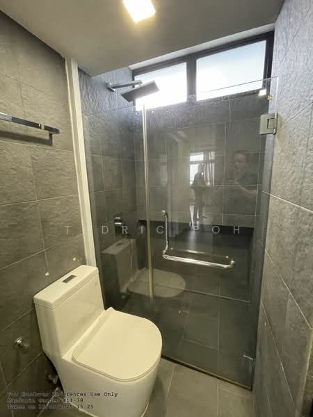 Mandarin Gardens, 5 Siglap Road, 2 Bedrooms, 829 sqft, Condominium For Rent, by Tedric Poh, 500240838 - Bathroom - PropertyGuru.com.sg