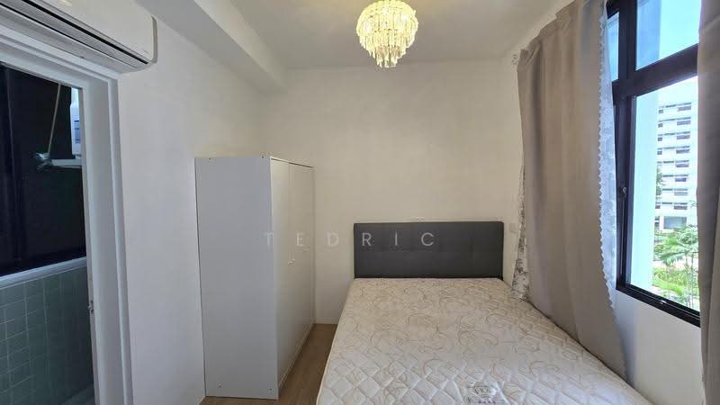 Mandarin Gardens, 5 Siglap Road, East Coast / Marine Parade, 2 Bedrooms, 829 sqft, Condominium For Rent, by Tedric Poh, 500240838 - PropertyGuru.com.sg
