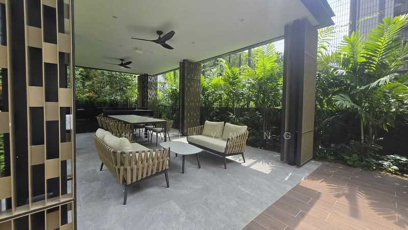 Norwood Grand, , 4 Bedrooms, 1,313 sqft, Condominium For Sale, by Sherilyn Ng, 500240841 - Exterior - PropertyGuru.com.sg