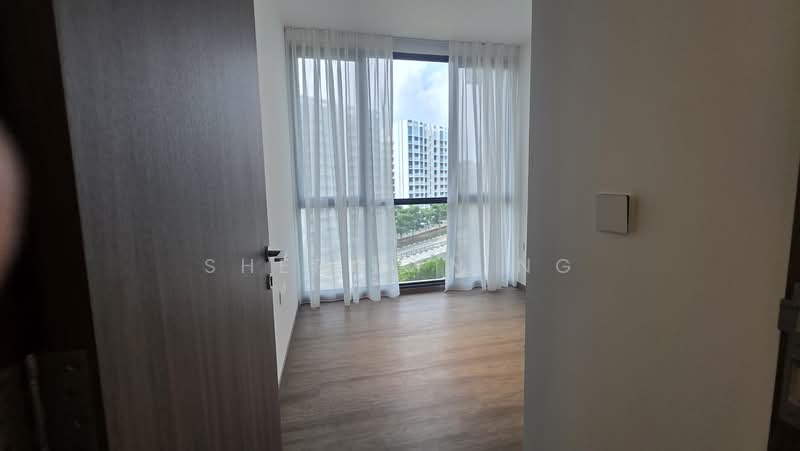 Norwood Grand, , 4 Bedrooms, 1,313 sqft, Condominium For Sale, by Sherilyn Ng, 500240841 - Common Bedroom - PropertyGuru.com.sg