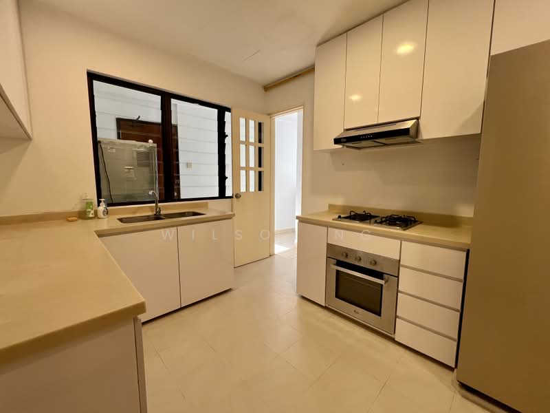 Regency Park, 15 Nathan Road, Tanglin / Holland / Bukit Timah, 3 Bedrooms, 2,250 sqft, Condominium For Sale, by Wilson Ng, 500240844 - PropertyGuru.com.sg