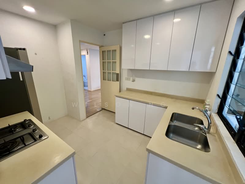Regency Park, 15 Nathan Road, Tanglin / Holland / Bukit Timah, 3 Bedrooms, 2,250 sqft, Condominium For Sale, by Wilson Ng, 500240844 - PropertyGuru.com.sg