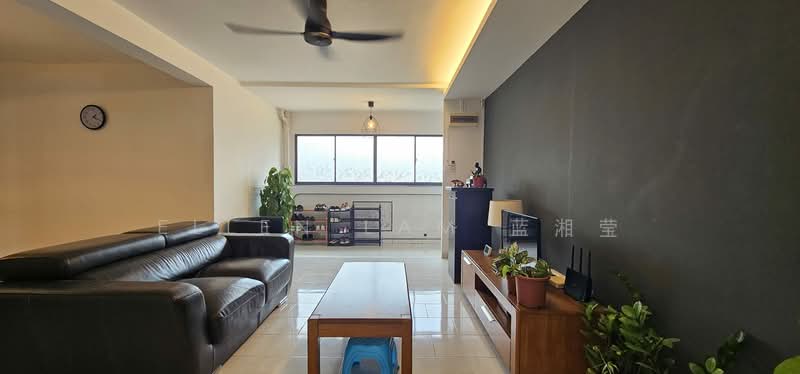 913 Jurong West Street 91, 913 Jurong West Street 91, 4 Bedrooms, 1,313 sqft, HDB Flat For Sale, by Ellen Lam 蓝湘莹, 500240845 - Living Room - PropertyGuru.com.sg