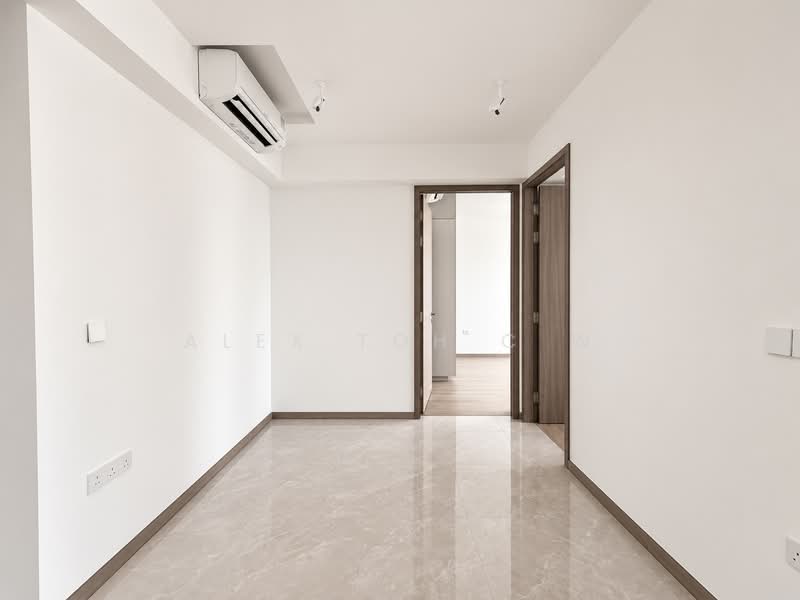 Norwood Grand, 8 Champions Way, 3 Bedrooms, 904 sqft, Condominium For Sale, by Alex Toh C W, 500240848 - Interior - PropertyGuru.com.sg