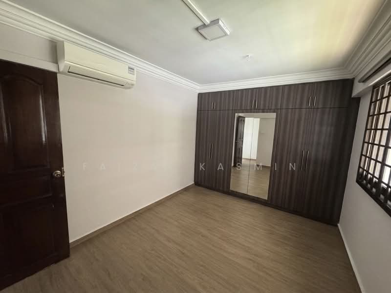 742 Bedok Reservoir Road, 742 Bedok Reservoir Road, Bedok / Upper East Coast, Room Rental, 100 sqft, HDB Flat For Rent, by Faizal Kasmin, 500240849 - Bedroom - PropertyGuru.com.sg