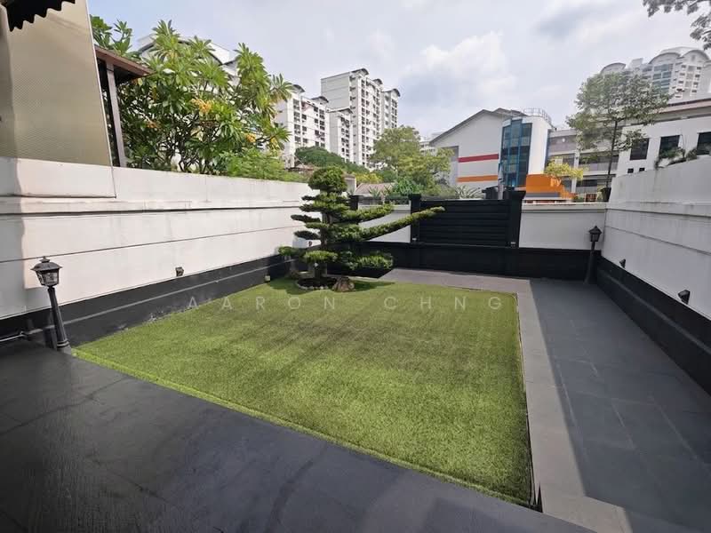 Villa Verde, Verde Grove, Dairy Farm / Bukit Panjang / Choa Chu Kang, 5 Bedrooms, 3,200 sqft, Terraced House For Sale, by Aaron Chng, 500240897 - Garden - PropertyGuru.com.sg