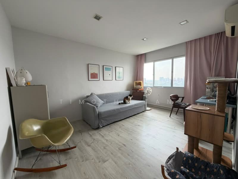 Braddell View, 10B Braddell Hill, 3 Bedrooms, 1,615 sqft, Condominium For Sale, by Timothy Tan, 500240926 - Living Room - PropertyGuru.com.sg