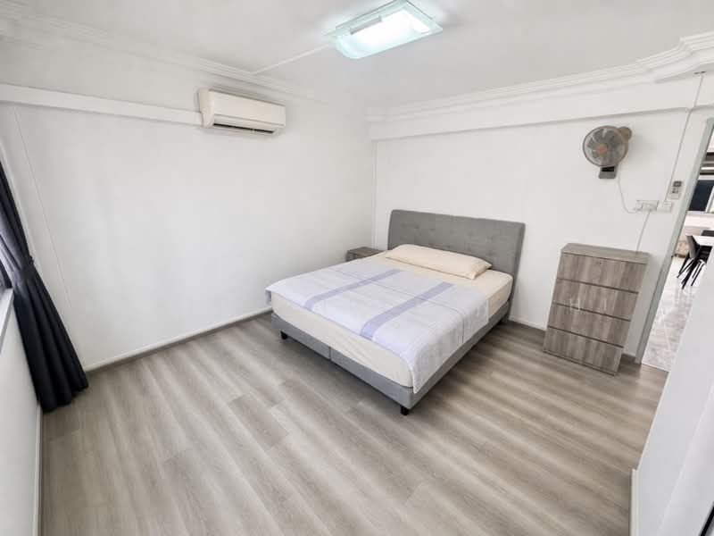 511 Choa Chu Kang Street 51, 511 Choa Chu Kang Street 51, 4 Bedrooms, 1,431 sqft, HDB Flat For Sale, by Mario Ong Jun Zhi, 500240937 - Master Bedroom - PropertyGuru.com.sg