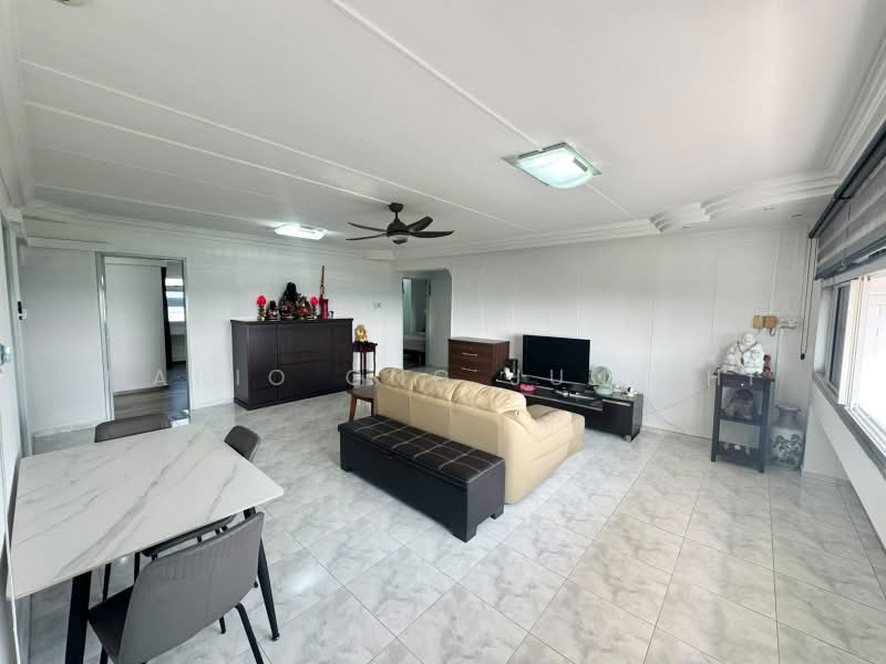 511 Choa Chu Kang Street 51, 511 Choa Chu Kang Street 51, 4 Bedrooms, 1,431 sqft, HDB Flat For Sale, by Mario Ong Jun Zhi, 500240937 - Living Room - PropertyGuru.com.sg