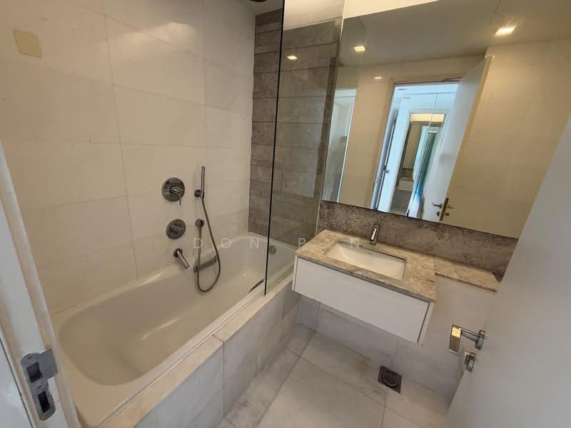 Reflections at Keppel Bay, 31 Keppel Bay View, Harbourfront / Telok Blangah, 2 Bedrooms, 1,076 sqft, Condominium For Rent, by Don Pan, 500240939 - Bathroom - PropertyGuru.com.sg