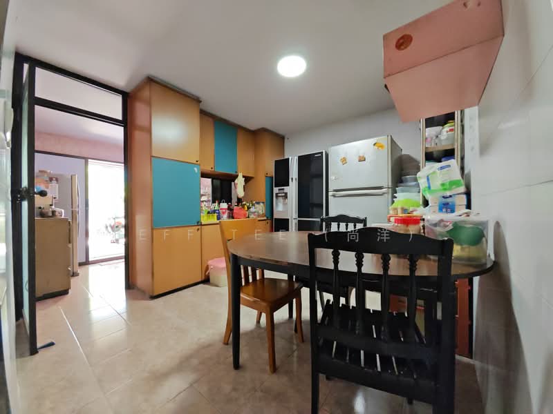 Jalan Bangsawan / Opera Estate / Swan Lake Avenue / Fidelio Street / Aida Street Semi-D, Jalan Bangsawan / Opera Estate / Swan Lake Avenue / Fidelio Street / Aida Street, 6 Bedrooms, 4,000 sqft, Semi-Detached House For Sale, by Jeff Tee (尚洋), 500240940 - Dining - PropertyGuru.com.sg
