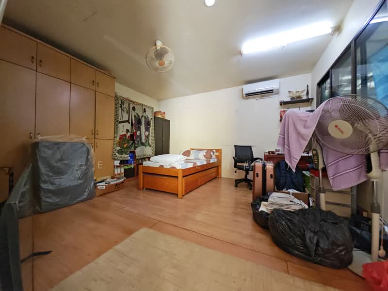 Jalan Bangsawan / Opera Estate / Swan Lake Avenue / Fidelio Street / Aida Street Semi-D, Jalan Bangsawan / Opera Estate / Swan Lake Avenue / Fidelio Street / Aida Street, 6 Bedrooms, 4,000 sqft, Semi-Detached House For Sale, by Jeff Tee (尚洋), 500240940 - Bedroom - PropertyGuru.com.sg