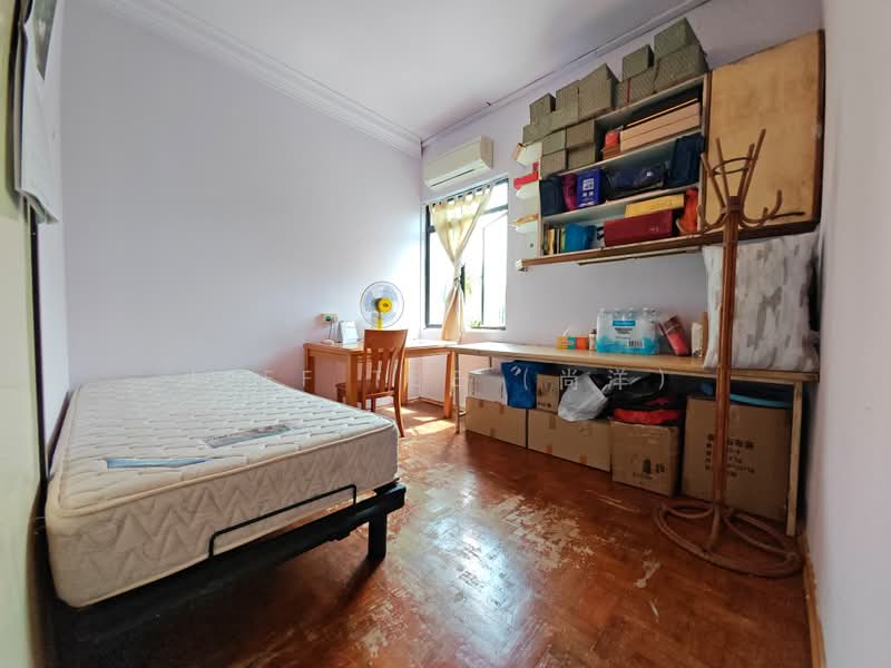 Jalan Bangsawan / Opera Estate / Swan Lake Avenue / Fidelio Street / Aida Street Semi-D, Jalan Bangsawan / Opera Estate / Swan Lake Avenue / Fidelio Street / Aida Street, 6 Bedrooms, 4,000 sqft, Semi-Detached House For Sale, by Jeff Tee (尚洋), 500240940 - Bedroom - PropertyGuru.com.sg