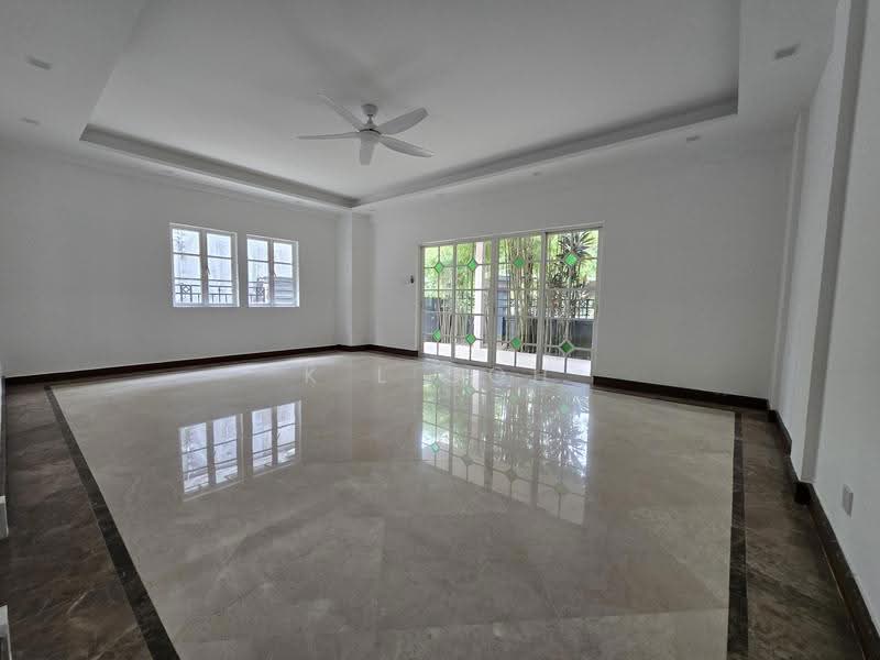 Landed7772@2 Storey Detached at Gentle Villa, Gentle Villa, Newton / Novena, 5 Bedrooms, 7,400 sqft, Detached House For Rent, by K L Goh, 500240968 - Living Room - PropertyGuru.com.sg