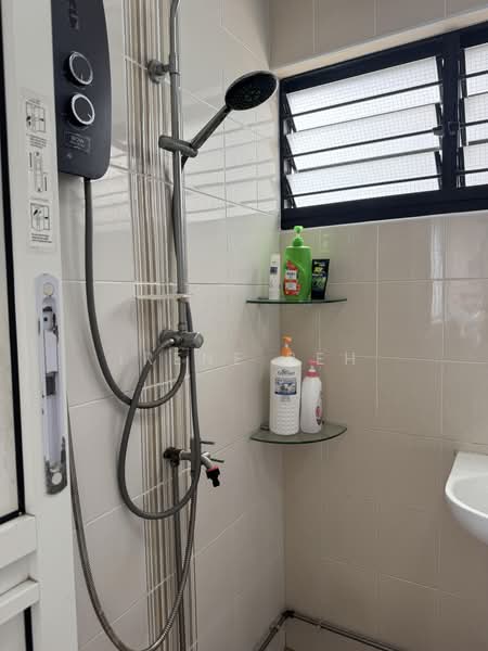 171 Yishun Avenue 7, 171 Yishun Avenue 7, Room Rental, 140 sqft, HDB Flat For Rent, by Irene Peh, 500240970 - Bathroom - PropertyGuru.com.sg