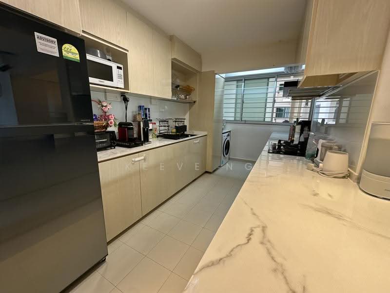 512C Yishun Street 51, 512C Yishun Street 51, 3 Bedrooms, 1,216 sqft, HDB Flat For Sale, by Keeve Ng, 500240975 - Kitchen - PropertyGuru.com.sg