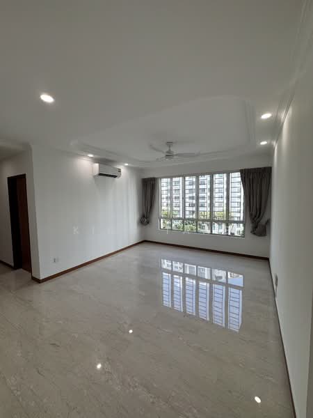 Northoaks, 20 Woodlands Cresent, 3 Bedrooms, 1,216 sqft, Condominium For Sale, by King Tang, 500240993 - Living Room - PropertyGuru.com.sg