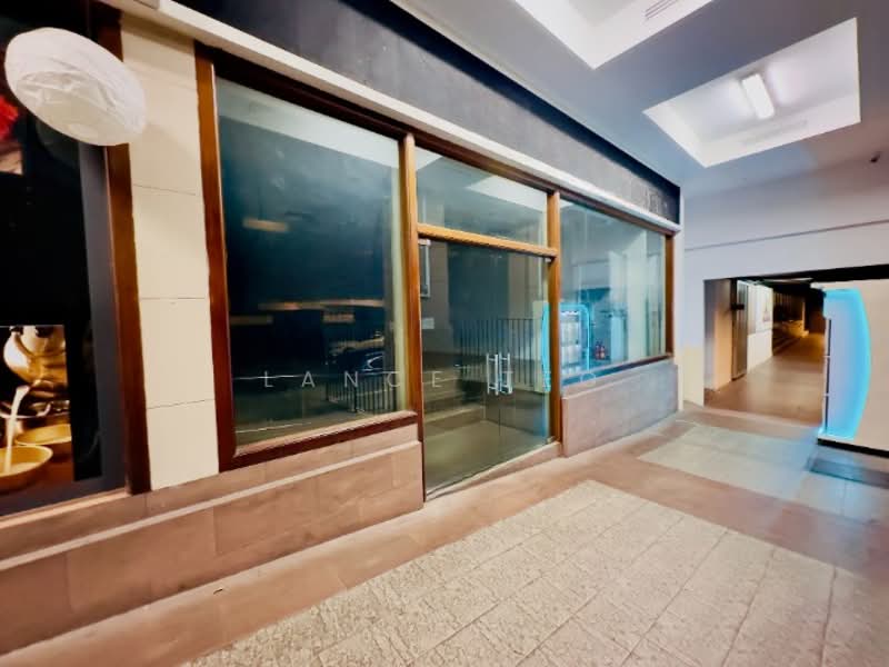 Retail or FnB Space Near Rocher Mrt, Beach Road / Bugis / Rochor, 2,562 sqft, Mall Shop For Rent, by Lance Teo, 500241008 - Entrance - CommercialGuru.com.sg