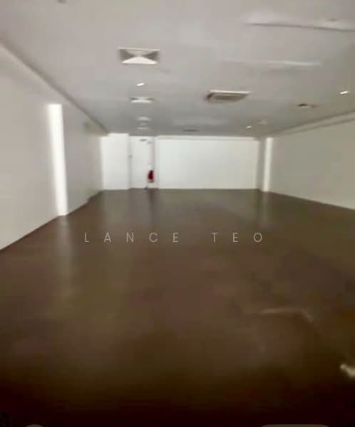 Retail or FnB Space Near Rocher Mrt, Beach Road / Bugis / Rochor, 2,562 sqft, Mall Shop For Rent, by Lance Teo, 500241008 - Interior - CommercialGuru.com.sg
