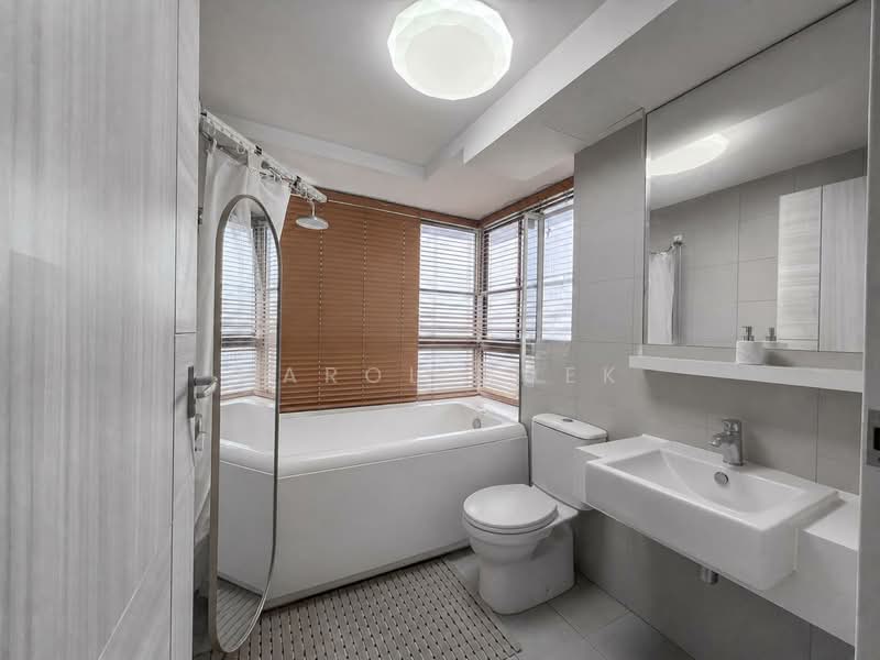 9 Boon Keng Road, 9 Boon Keng Road, 4 Bedrooms, 1,259 sqft, HDB Flat For Sale, by Carol Quek, 500241016 - Bathroom - PropertyGuru.com.sg