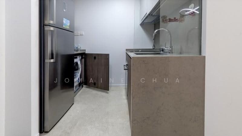 Avenue South Residence, 11 Silat Avenue, 2 Bedrooms, 689 sqft, Condominium For Sale, by Jomaine Chua, 500241023 - Kitchen - PropertyGuru.com.sg