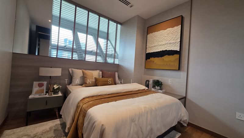Concourse Skyline, 300 Beach Road, Beach Road / Bugis / Rochor, 3 Bedrooms, 1,668 sqft, Condominium For Sale, by Tan Shi Jie, 500241036 - Bedroom - PropertyGuru.com.sg
