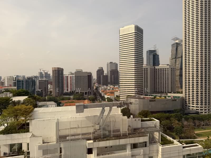 Peninsula Plaza, 111 North Bridge Road, 1,485 sqft, Office For Rent, by Edward Tan, 500241037 - Exterior - CommercialGuru.com.sg