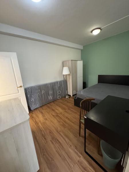 17 Tiong Bahru Road, 17 Tiong Bahru Road, Alexandra / Commonwealth, Room Rental, 100 sqft, HDB Flat For Rent, by Phoebe Wong, 500241067 - Bedroom - PropertyGuru.com.sg