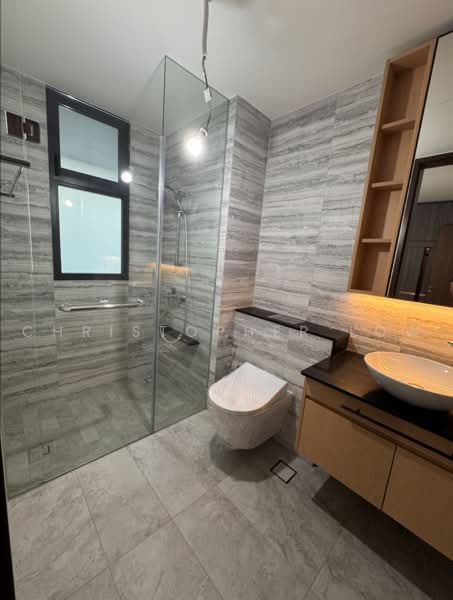 Belgravia Ace, 100 Belgravia Drive, 5 Bedrooms, 4,370 sqft, Semi-Detached House For Sale, by Christopher Low, 500241078 - Bathroom - PropertyGuru.com.sg