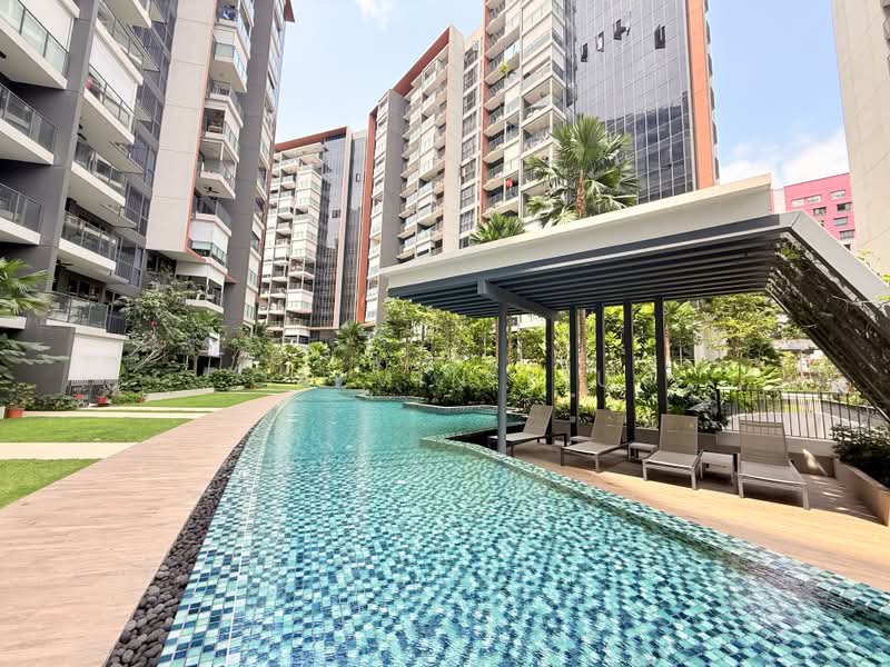 Affinity At Serangoon, , 3 Bedrooms, 850 sqft, Condominium For Sale, by Calvin Liu, 500241096 - Pool - PropertyGuru.com.sg
