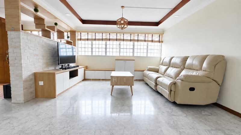 521 Hougang Avenue 6, 521 Hougang Avenue 6, 3 Bedrooms, 1,302 sqft, HDB Flat For Sale, by Ritchie Li, 500241098 - Living Room - PropertyGuru.com.sg