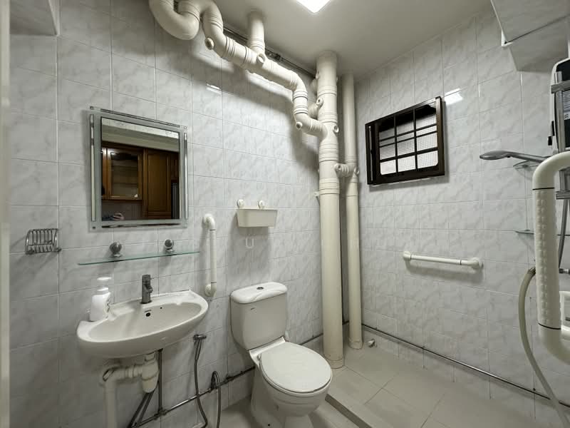 663D Jurong West Street 65, 663D Jurong West Street 65, 3 Bedrooms, 1,184 sqft, HDB Flat For Sale, by Joshua Chua, 500241116 - Bathroom - PropertyGuru.com.sg